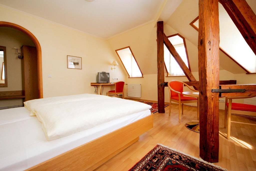 Hotel Hirschen Konstanz Ruang foto